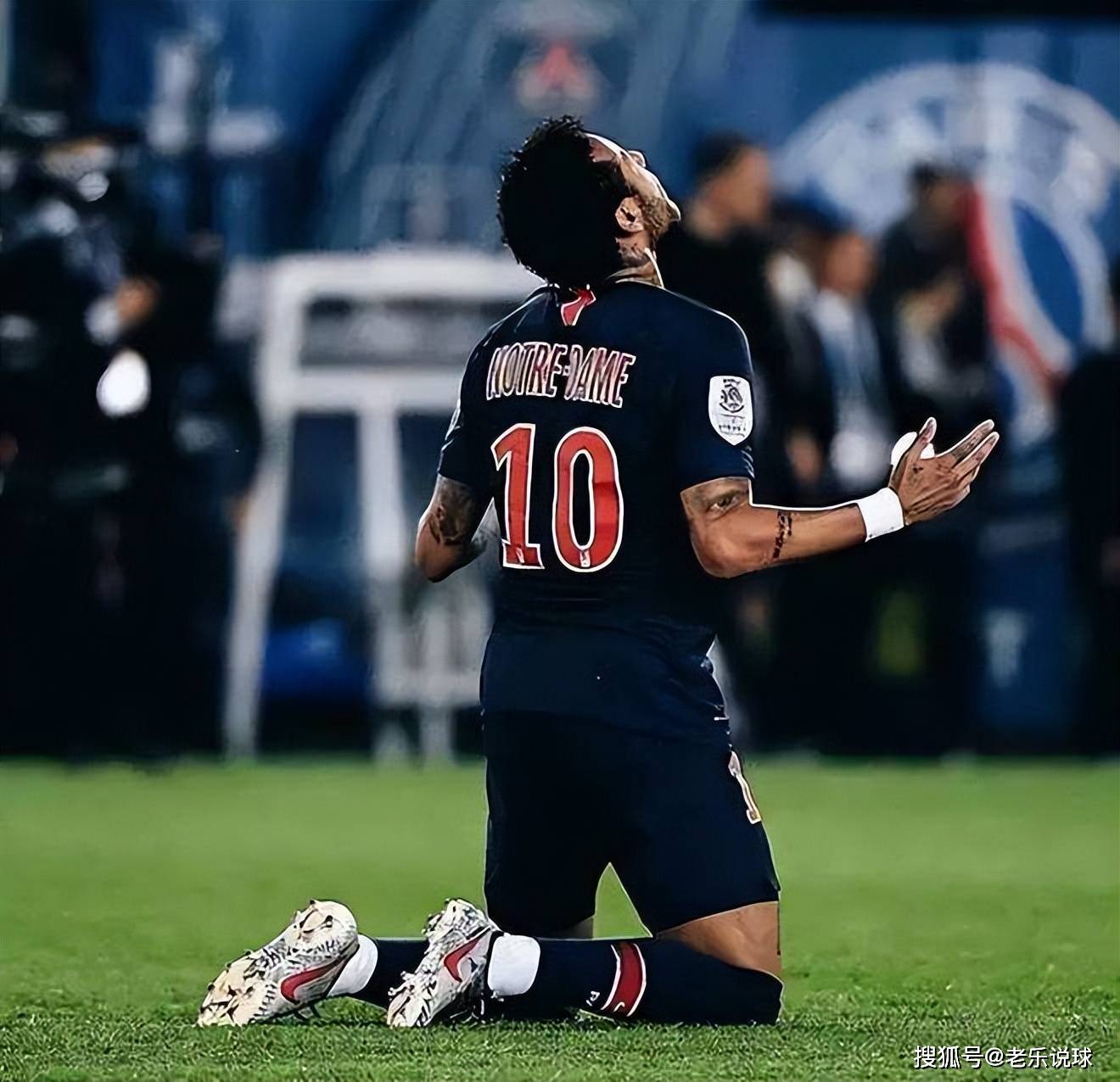 有礼投注-关于转折点金州勇士临场应变；法甲加时末段攻防权衡；赛场秩序良好；赛程密集仍需轮换的信息